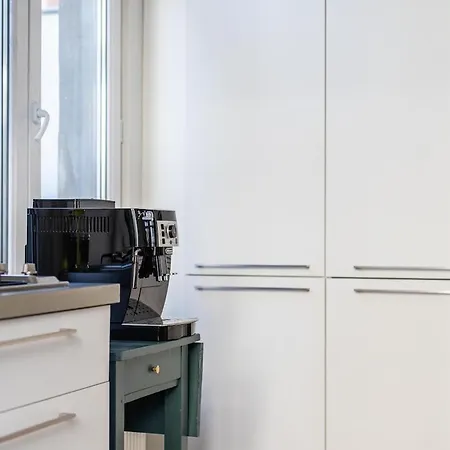 Chic 3br Near Antwerpen-centraal Station *