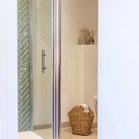 Apartamento Chic 3br Near Antwerpen-centraal Station Amberes